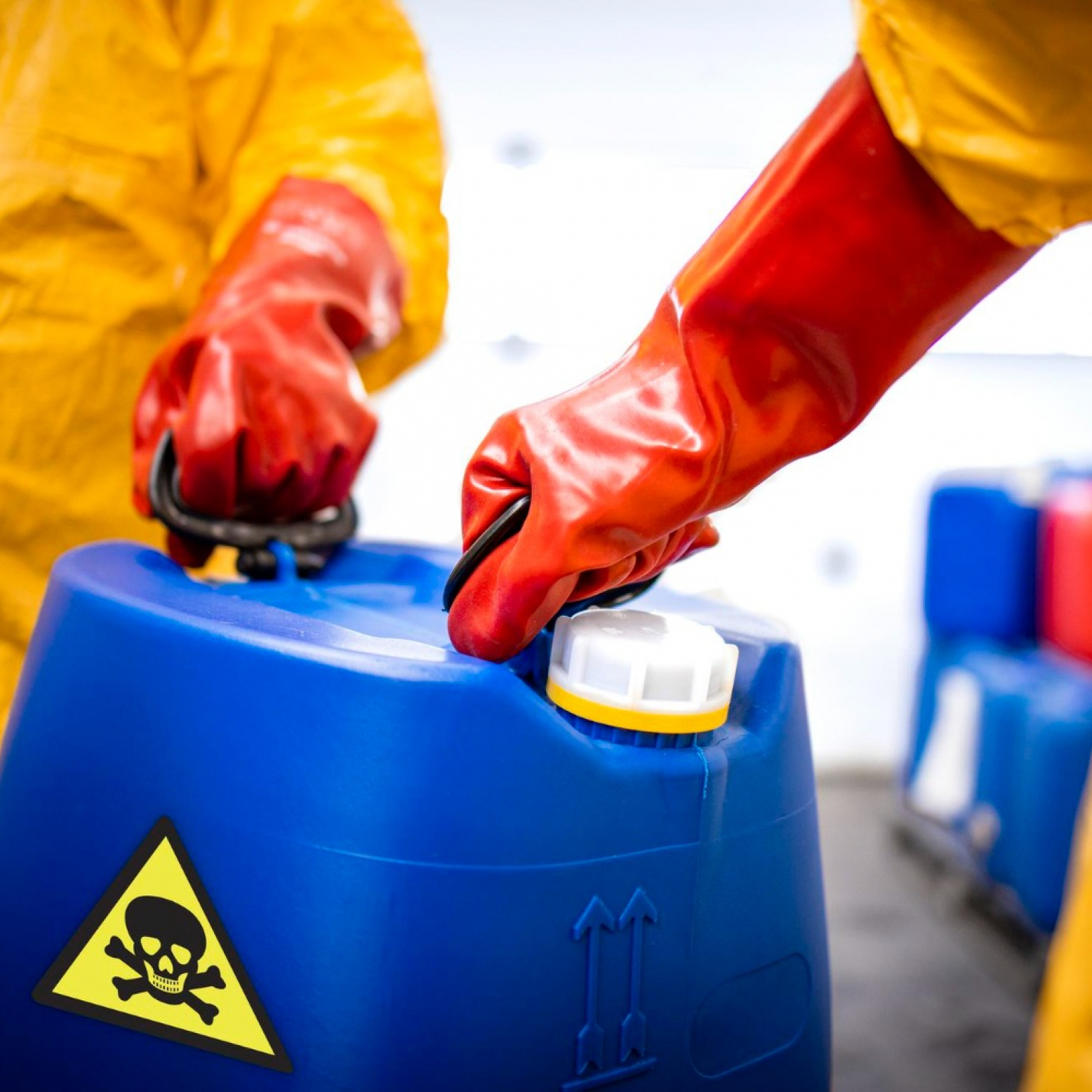 distribution-transport-dangerous-hazardous-chemicals