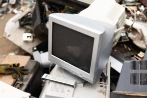 a pile of e-wastes in a junkshop that can be repurpose in a creative way